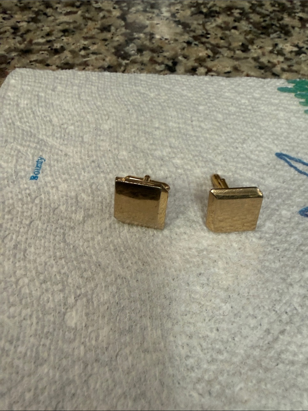 SWANK Gold Square Cufflinks - Polished Finish